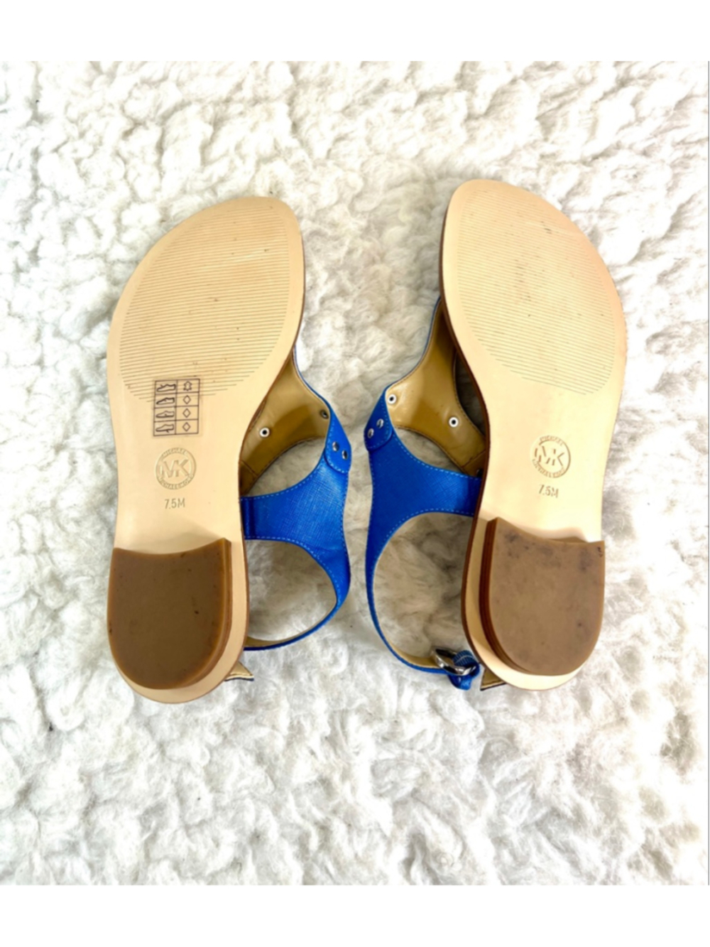 MICHAEL Michael Kors Plate Thong Sandals in blue women size 7.5M - Picture 9 of 10